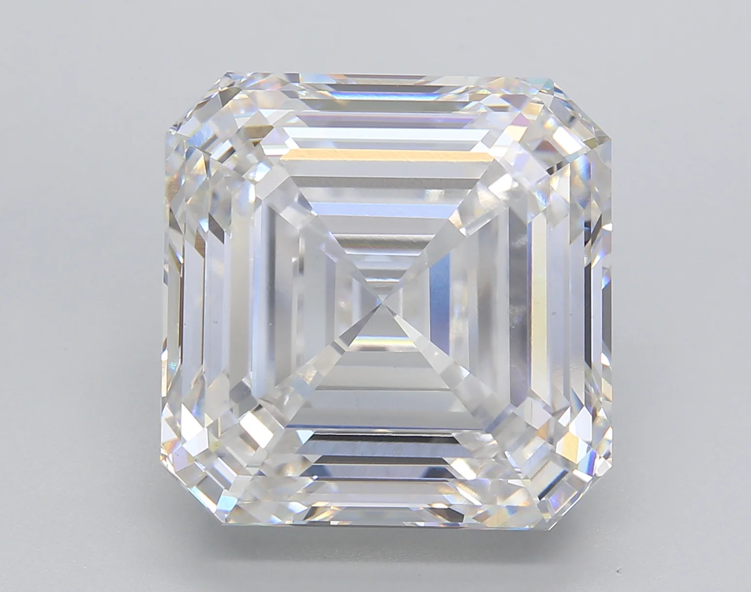 16.5 Carat Square Emerald Lab Grown Diamond, VS1/E
